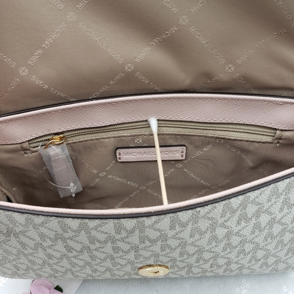 Michael Kors Logo Convertible Crossbody Jet Set Medium cute Pink stylish - Picture 11 of 16